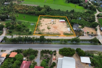 ขายที่ดินเพชรบุรี 4 ไร่ ติดถนนใหญ่ เพชรบุรี ทำเลทอง ใกล้ทะเล