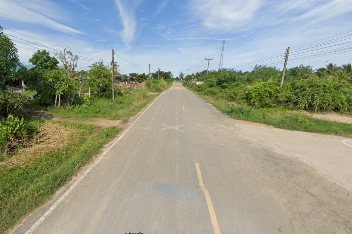 ขายที่ดินจังหวัดประจวบคีรีขันธ์ เนื้อที่ 102-1-65 ไร่ อยู่บนถนนทางหลวงชลบท 12020