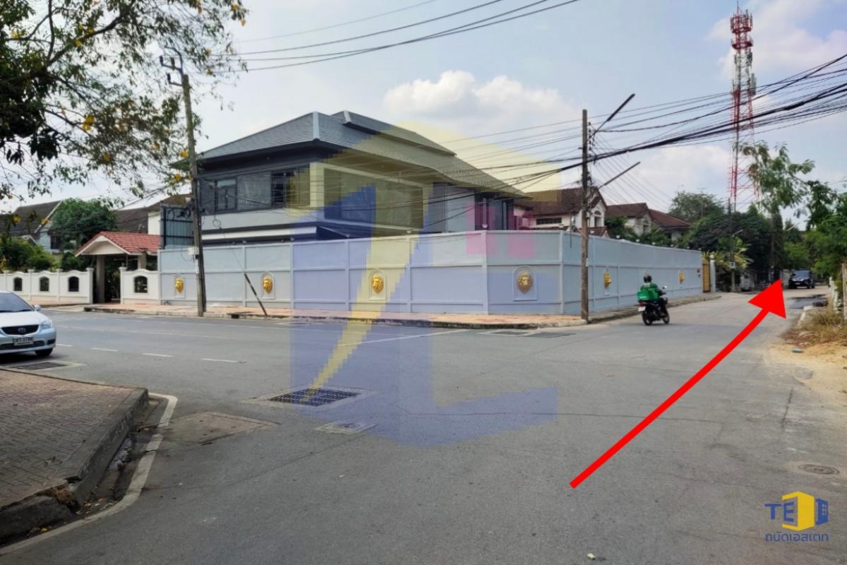 บ้านเดี่ยวประชาชื่น ติวานนท์-สามัคคี หลังมุม ทำเลดี พื้นที่ว่างกว้าง สร้างบ้านได้เป็นหลัง ใกล้จุดขึ้น-ลงทางด่วน