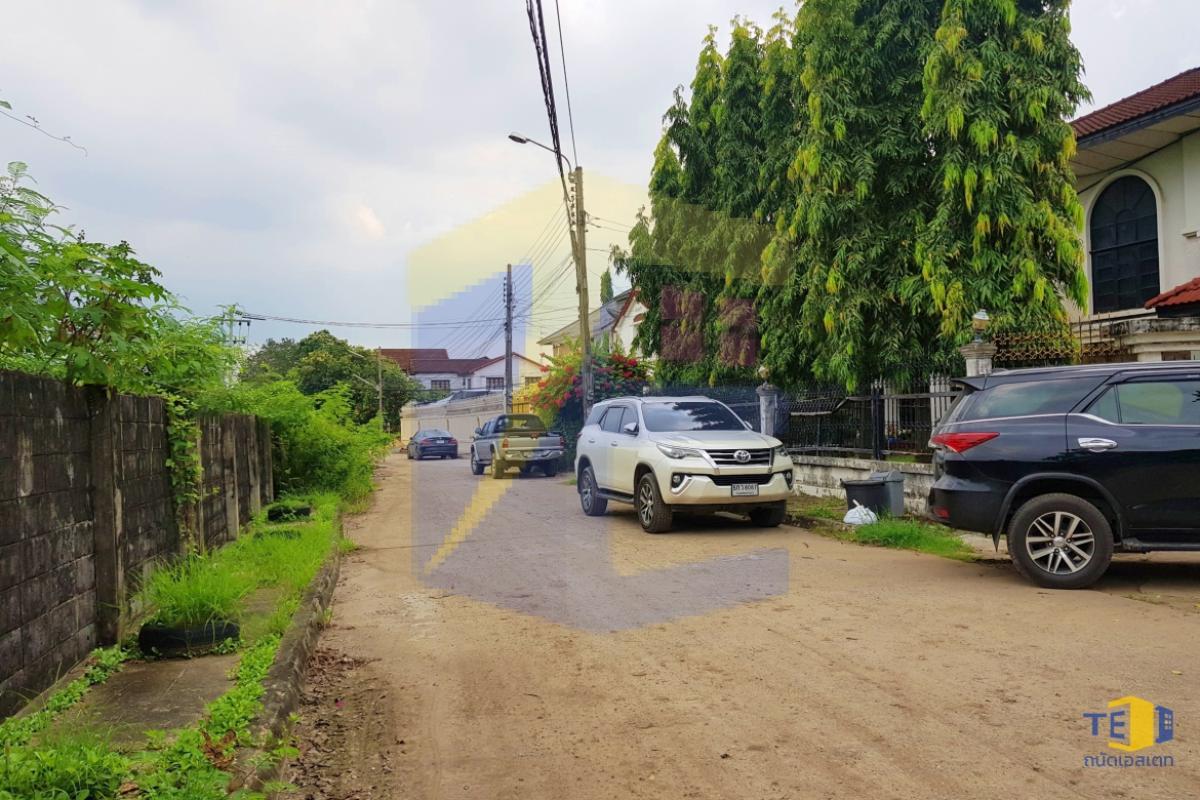 บ้านเดี่ยวประชาชื่น ติวานนท์-สามัคคี หลังมุม ทำเลดี พื้นที่ว่างกว้าง สร้างบ้านได้เป็นหลัง ใกล้จุดขึ้น-ลงทางด่วน