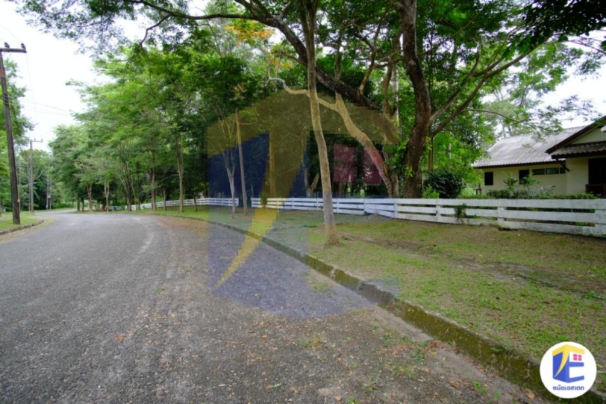 ขายบ้านพักตากอากาศระยอง วิวภูเขาพาโนรามา บนที่ดินใหญ่ 1-2-17 ไร่ (The Park Adventure Land) บรรยากาศรีสอร์ทส่วนตัว