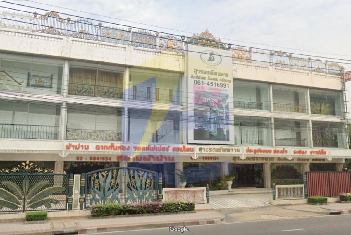 ขายอาคารพาณิชย์ 7 คูหา 3 ชั้น ทำเลทอง บรมราชชนนี ใกล้สายใต้ใหม่ ราคาคุ้มค่า